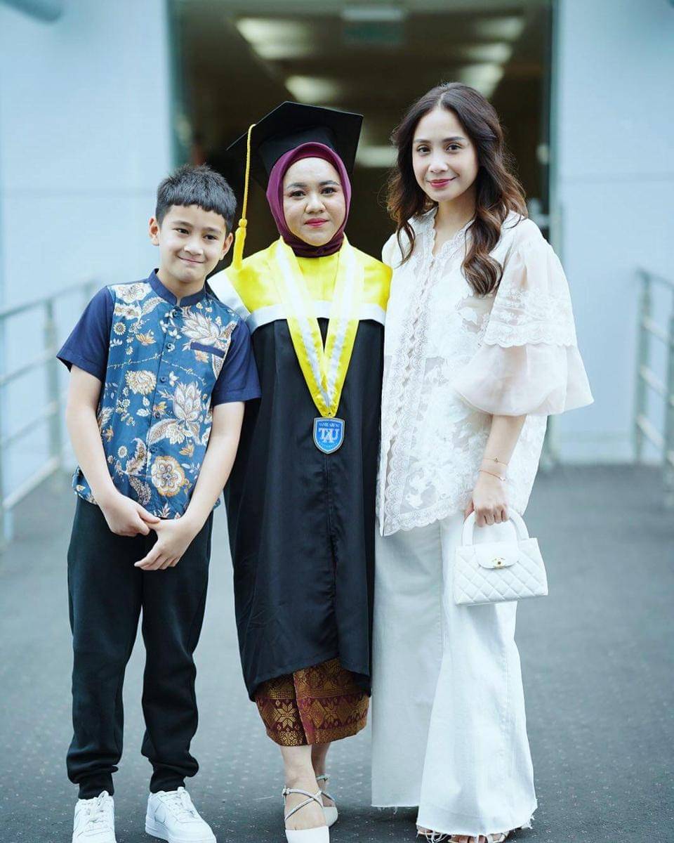 Instagram.com/shela_lala96